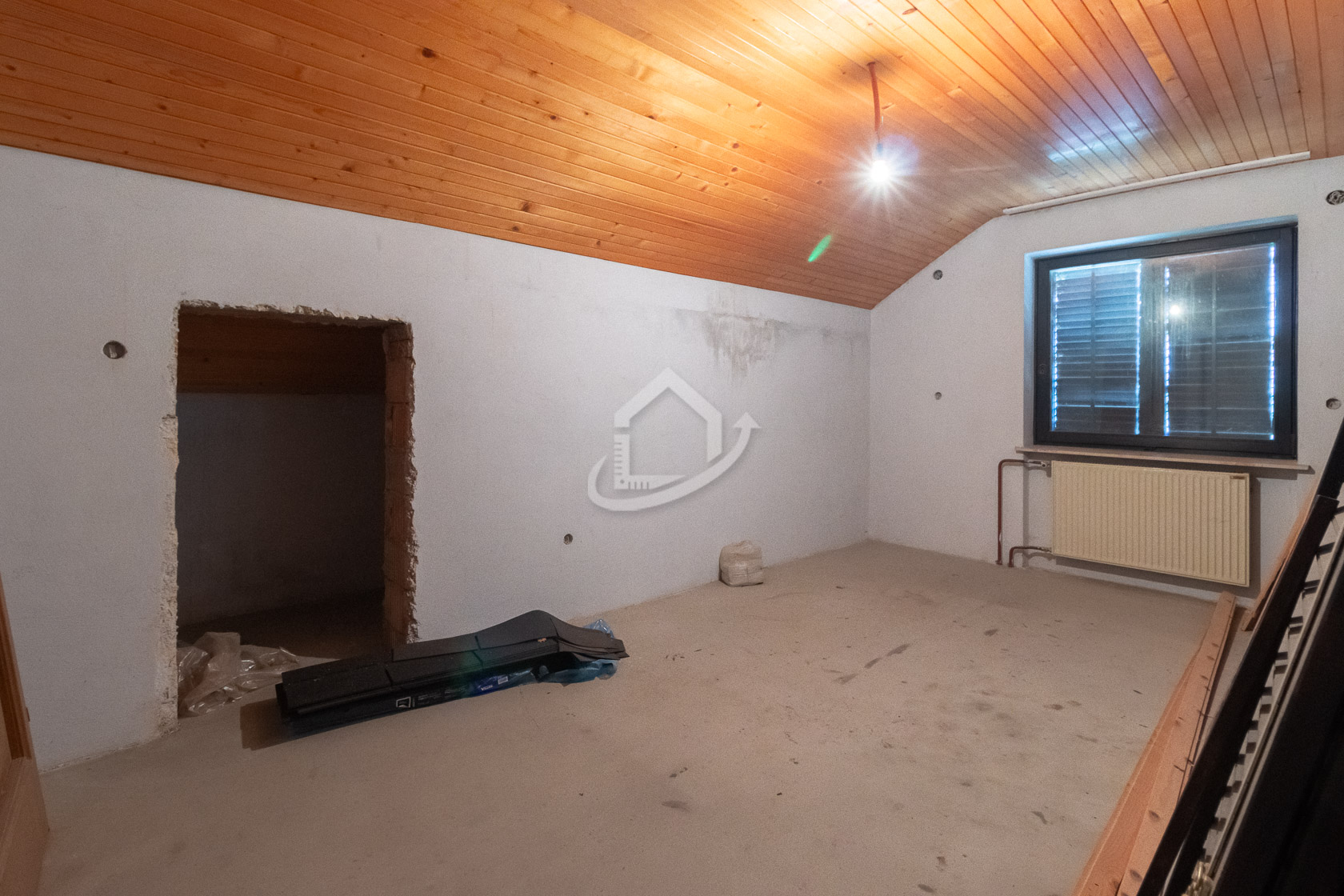 Okolica Maribora, Dolnja Počehova – Hiša (327,6 m2) s parcelami (2.702 m2, od tega stavbno 1.971 m2)